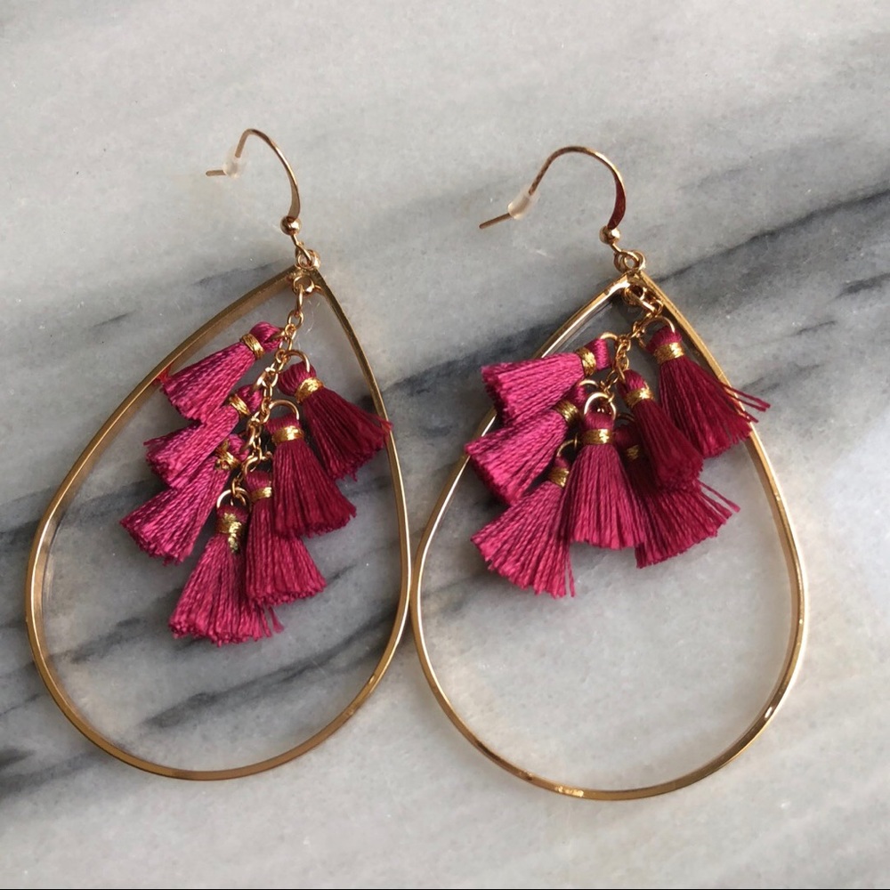 Teardrop tassel earrings pink and gold tone NWT - Picture 4 of 7